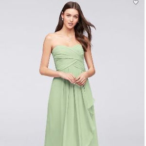 David's Bridal Bridesmaid Gown NWT Size 6